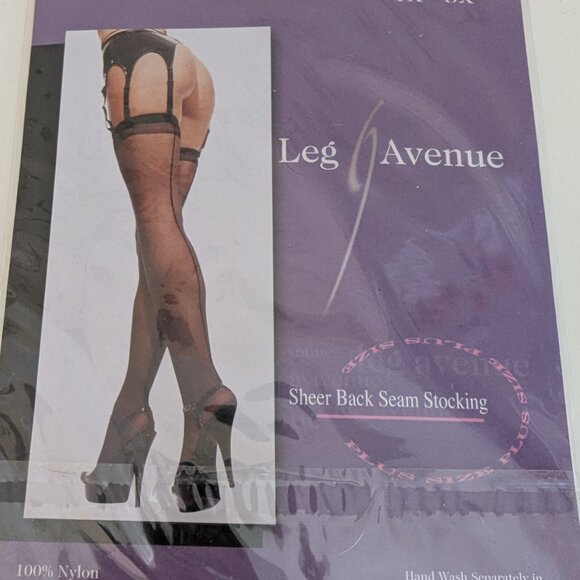 Leg Avenue Red Sheer Cuban Back Seam Plus Size 1X-3X Stockings (Style 1000Q) - Picture 2 of 2